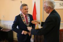 Pierwsza sesja Rady Miejskiej w Człuchowie i pierwszy spór. Poszło o funkcje w komisjach (FOTO)