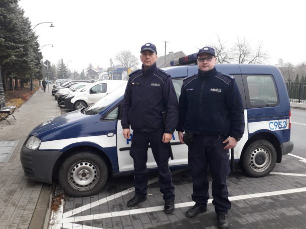 Policjanci z Tucholi uratowali pracownika stacji benzynowej