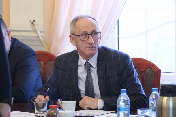 Miasto Człuchów nie będzie już wspierało powiatowego funduszu stypendialnego