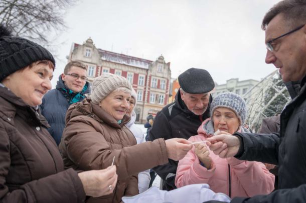 Siódme Spotkanie Wigilijne na człuchowskim rynku (FOTO)