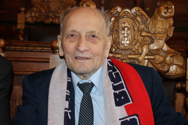 Jubileusz Zbigniewa Wiśniewskiego. Ma na swoim koncie 1000 oficjalnych biegów w barwach chojnickiego "Floriana"