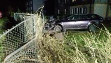 Policja szuka kierowcy, który spowodował wypadek w Wyczechach i uciekł z miejsca zdarzenia