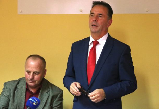 Były wójt Przechlewa Andrzej Żmuda Trzebiatowski został przywrócony do pracy w szkole