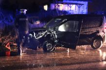 Zderzenie dwóch samochodów na ulicy Bytowskiej w Chojnicach. Dwie osoby trafiły do szpitala