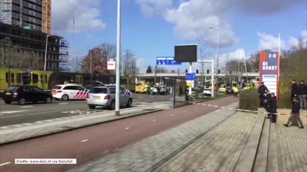 Nieznany sprawca zaczął strzelać w tramwaju w Utrechcie. Jedna osoba nie żyje, kilka jest rannych