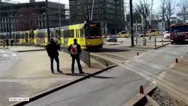 Najwyższy poziom zagrożenia terrorystycznego w Holandii. Trwa obława na napastnika z Utrechtu