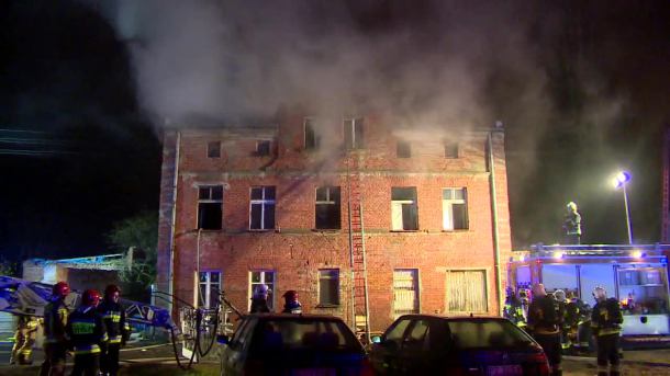 Jedna osoba zginęła w pożarze budynku wielorodzinnego pod Poznaniem
