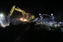 Pożar składowiska śmieci w Bladowie pod Tucholą. Strażacy opanowali sytuację (FOTO)
