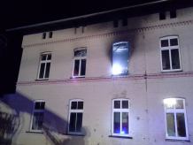 Strażacy gasili dziś (14.04) w nocy pożar pustostanu przy ulicy Nad Dworcem w Chojnicach