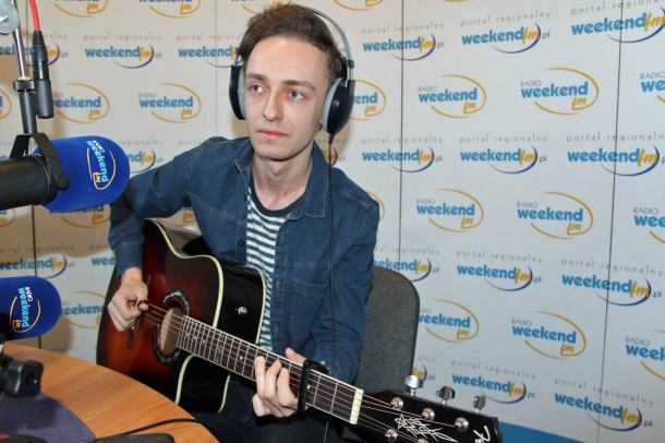 Mateusz Wedmann z Kamienia Kr. "na żywo" w Weekend FM
