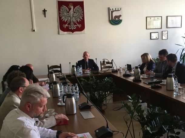 Wójtowie dyskutowali o wynagrodzeniach dla strajkujących nauczycieli