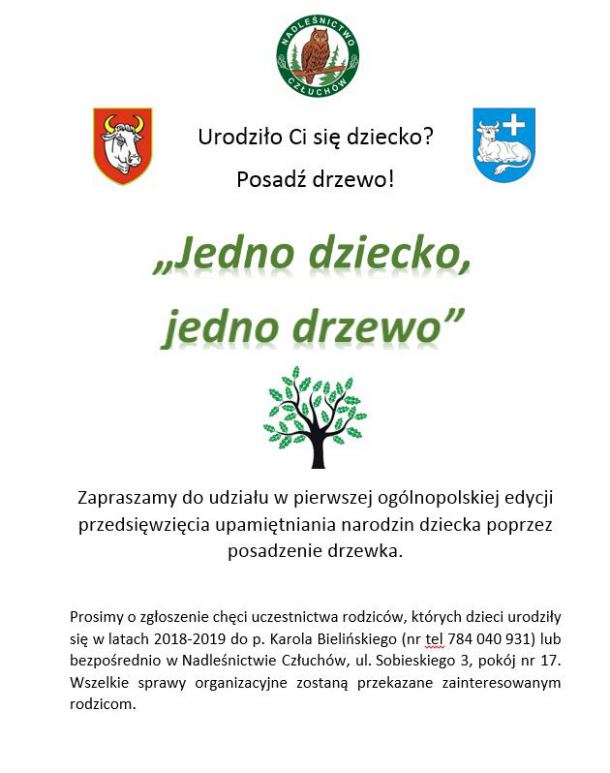 Rodzice posadzili pod Człuchowem pierwsze drzewa w ramach akcji "Jedno dziecko, jedno drzewo"
