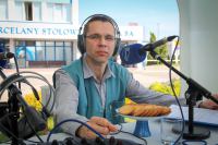 Jak powstają porcelanowe filiżanki? Weekend FM z wizytą w Zakładzie Porcelany Stołowej "Lubiana"