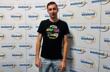 DJ Casprov po raz kolejny w Weekend FM. Pochodzi z Lubiewa, mieszka w Człuchowie, miksuje w całej Polsce. 