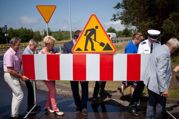 W powiecie tucholskim uroczyście otwarto wyremontowany odcinek drogi Tuchola-Świecie (FOTO)