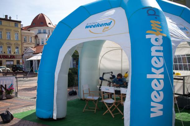 Weekend FM na Dniach Chojnic. Słuchaj relacji z naszego mobilnego studia