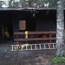 Pożar domku letniskowego w Wdzydzach. Straty oszacowano na 60 tys. złotych