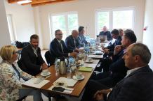 Kwestia remontów dróg wojewódzkich zdominowała wczorajszy konwent samorządowców powiatu kościerskiego