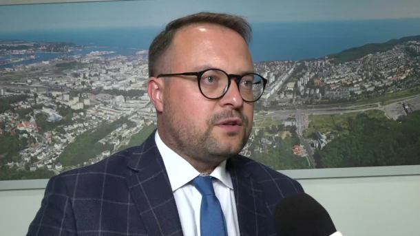 Słupki w Gdyni miały chronić rowerzystów, ale im szkodzą. Władze: Tam było naprawdę niebezpiecznie