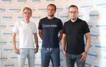 Tomasz Mikołajczak z Chojniczanki przepytany w „Sportowym Weekendzie” z pomocą jego kolegów z boiska