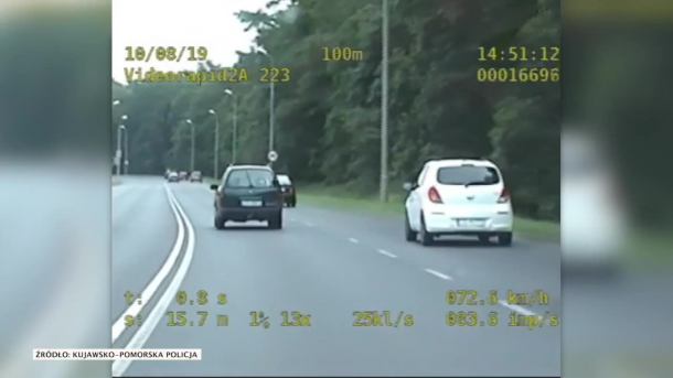 Pijany kierowca szalał na drogach województwa kujawsko-pomorskiego. Został zatrzymany przez policję