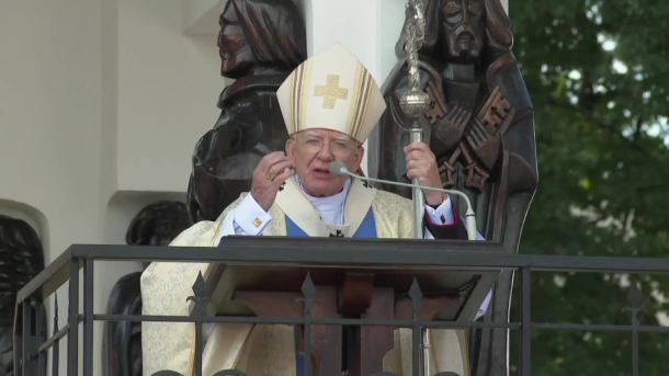 Abp Jędraszewski: Stoi przed nami kolejne niebezpieczeństwo, odnoszące się do ideologii