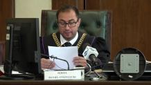 Dominik zabił konkubenta matki, ją ranił. Nie trafi do więzienia. "Dziękuję za sprawiedliwy wyrok"