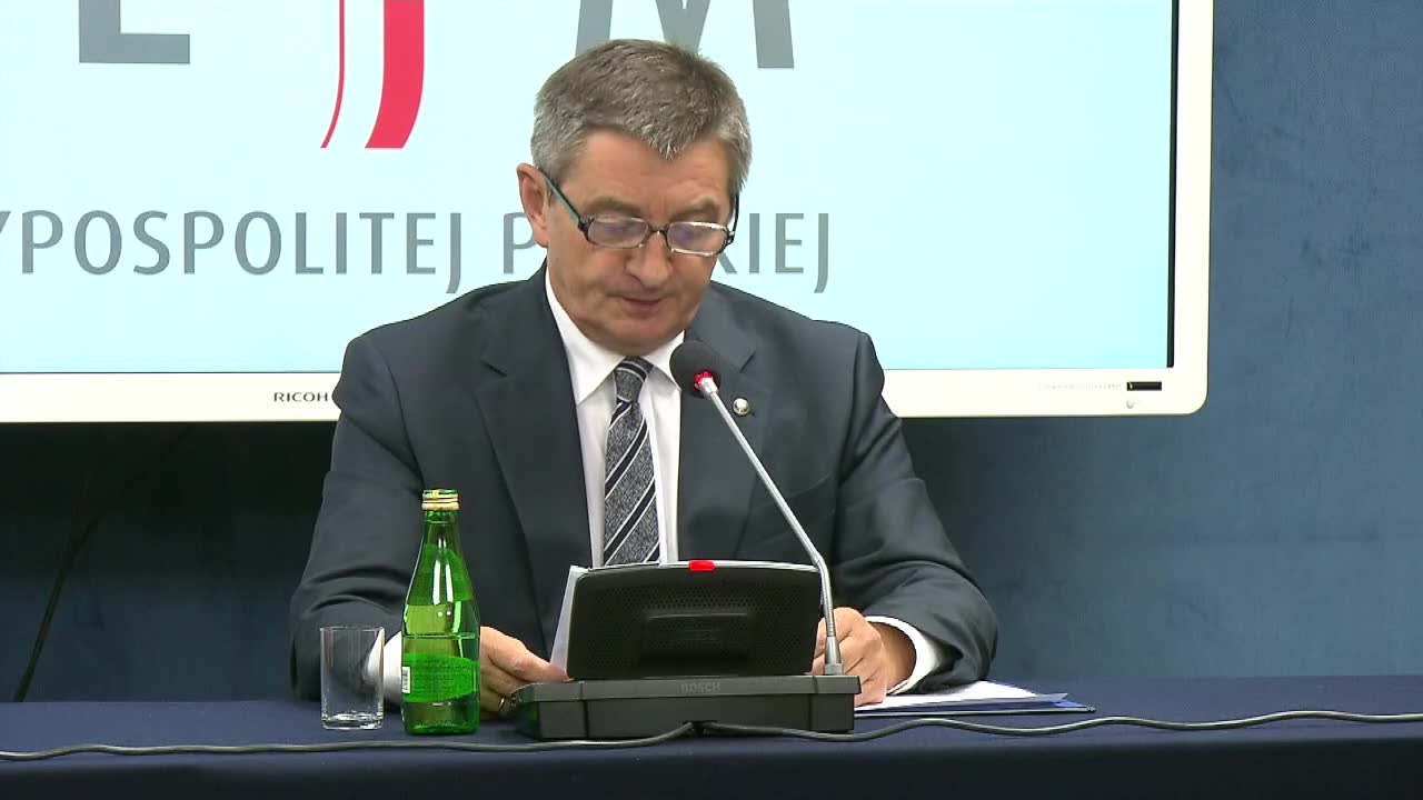 M. Kuchciński o swoich lotach rządowym samolotem Pragnę przeprosić, mimo że działałem zgodnie z prawem