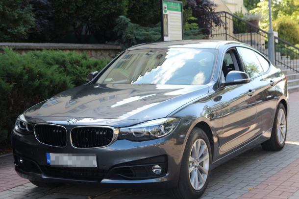Nowe BMW zasiliło tabor kościerskiej policji (FOTO)
