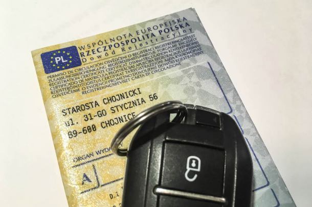 W Człuchowie na rejestrację pojazdu czeka się pół godziny, a w Chojnicach kilka dni. Skąd te różnice? 