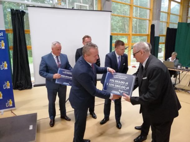 Prawie 3 mln złotych z Funduszu Dróg Samorządowych dla gminy Sępólno Krajeńskie