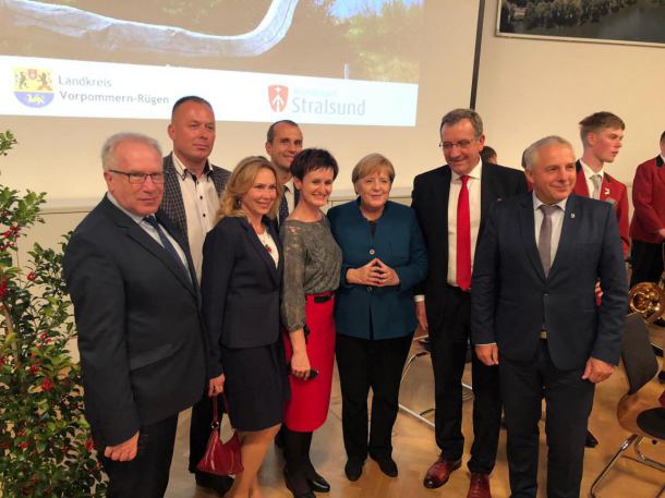 Oficjalna delegacja powiatu bytowskiego spotkała się z kanclerz Niemiec Angelą Merkel (FOTO)