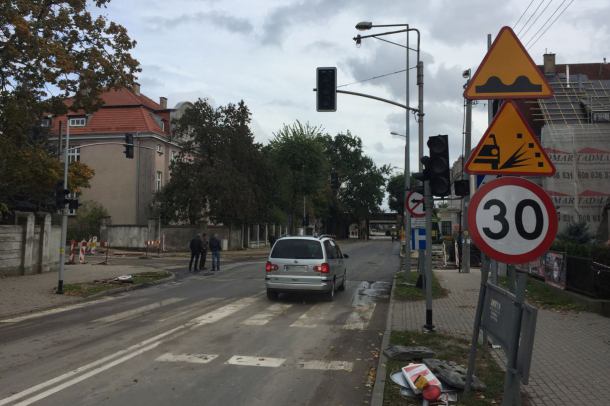 Skrzyżowanie na ul. Dworcowej w Chojnicach otwarte dla ruchu