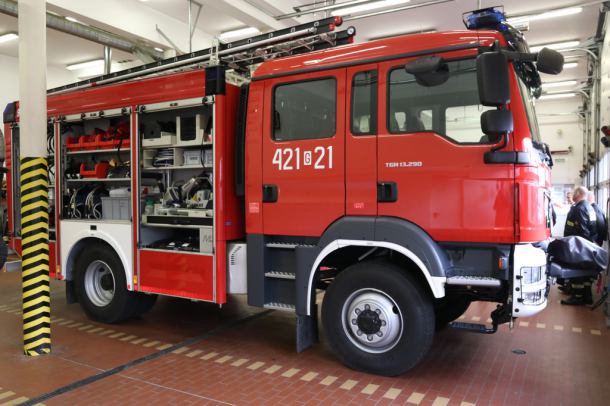 Człuchowscy strażacy mają nowy wóz bojowy za ponad milion złotych (FOTO)