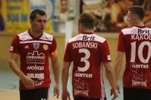 "Brak koncentracji, brak dobrych decyzji". Nie było niespodzianki w Bielsku-Białej. Rekord pokonał Red Devils Chojnice 7:1