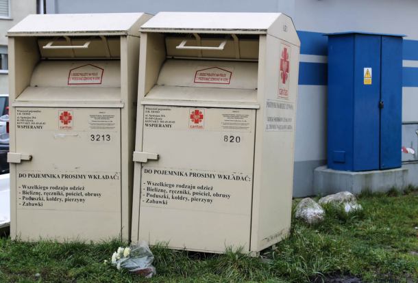 Chojnicki ratusz chce uporządkować sprawę pojemników na używaną odzież