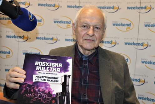 Promocja książki o historii Festiwalu Folkloru w Brusach. Rozmowa z autorem
