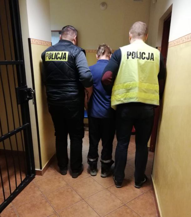 Trójka włamywaczy z gminy Czersk w rękach policji. Okradli budynek nadleśnictwa