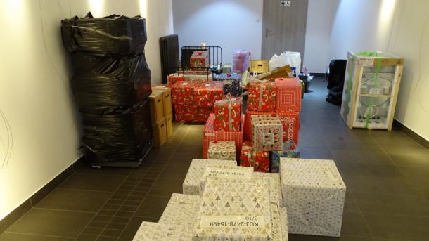 "Szlachetna paczka" w Sępólnie Krajeńskim pomogła 43 rodzinom (FOTO)