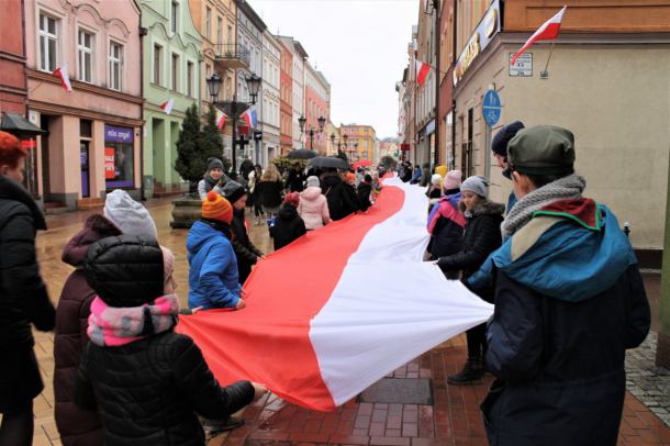 Chojnice obchodzą dziś (31.01) setną rocznicę odzyskania niepodległości (FOTO)