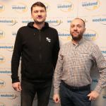 Tomasz Briegmann i Michał Szałek w studiu Weekend FM