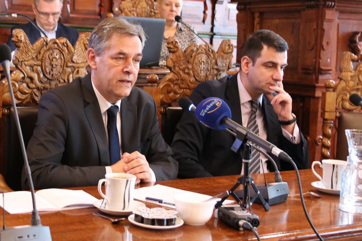 Przebudowa targowiska przy ulicy Angowickiej w Chojnicach zakończona. Teraz czas na odbiory