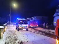 Pożar mieszkania w Przechlewie. "Dwie osoby uległy lekkiemu podtruciu"