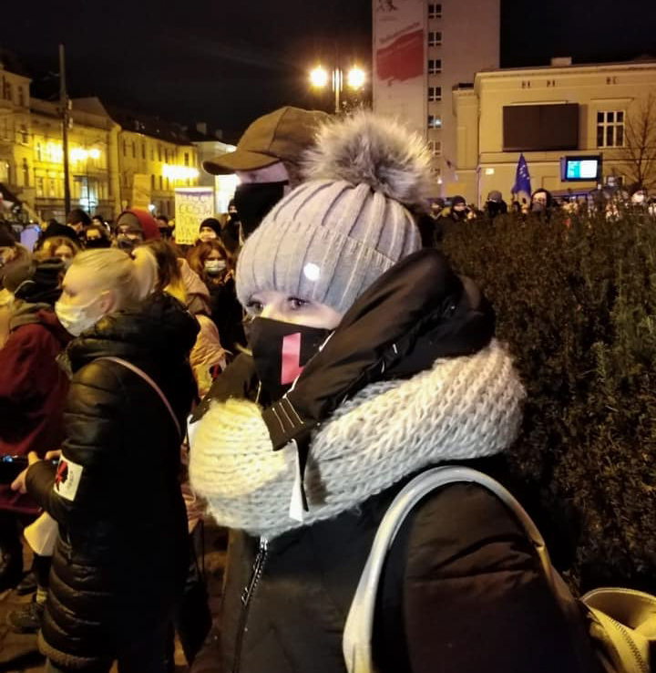 Jest oświadczenie Komendy Miejskiej Policji w Bydgoszczy w sprawie uderzenia w twarz posłanki Iwony Kozłowskiej