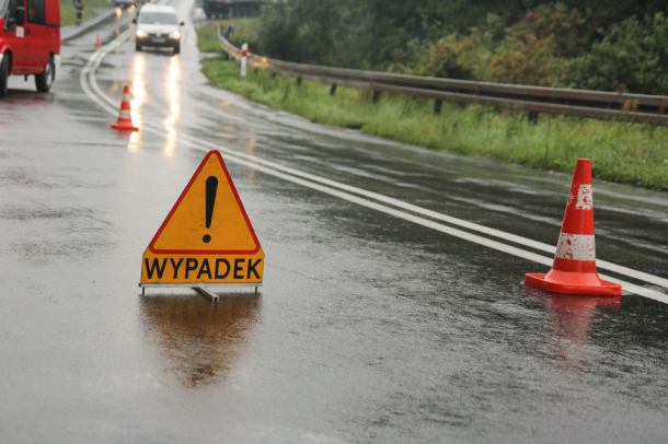 Blisko 1,5 promila alkoholu w wydychanym powietrzu miał sprawca kolizji w gminie Karsin