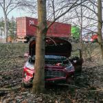 Zderzenie trzech samochodów z ciężarówką na drodze krajowej nr 22. fot. KP PSP Człuchów