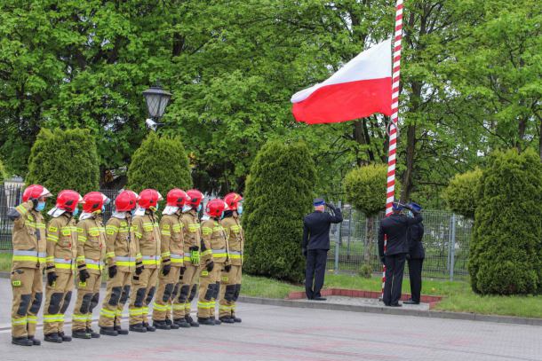 W ograniczonym składzie i w reżimie sanitarnym. Strażacy z Chojnic obchodzili Powiatowy Dzień Strażaka (FOTO)