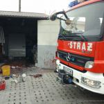 Pożar garażu w Czersku. fot. KP PSP Chojnice