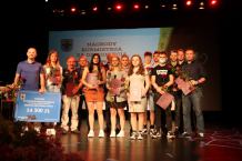 Młodzi sportowcy i twórcy kultury z nagrodami burmistrza Chojnic (FOTO)