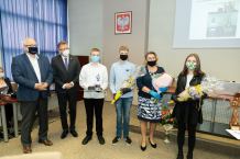 Władze powiatu sępoleńskiego przyznały coroczne nagrody w dziedzinie pomocy osobom potrzebującym i wolontariatu (FOTO)